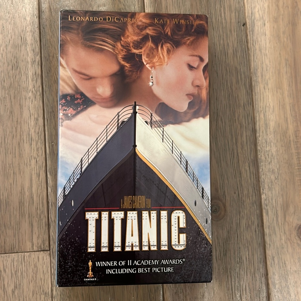 Titanic VHS Set